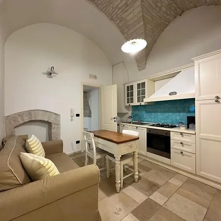 L'antico Borgo לינה וארוחת בוקר *