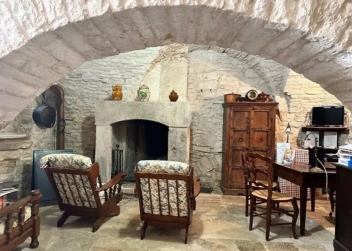 فندق مبيت وإفطار L'antico Borgo تيرليتسي